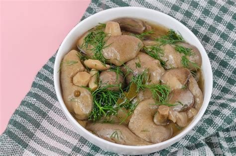 Маринованные грибы с телячьим филе - новый уровень вкуса
