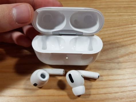 Шаг 1. Подключение AirPods к телевизору