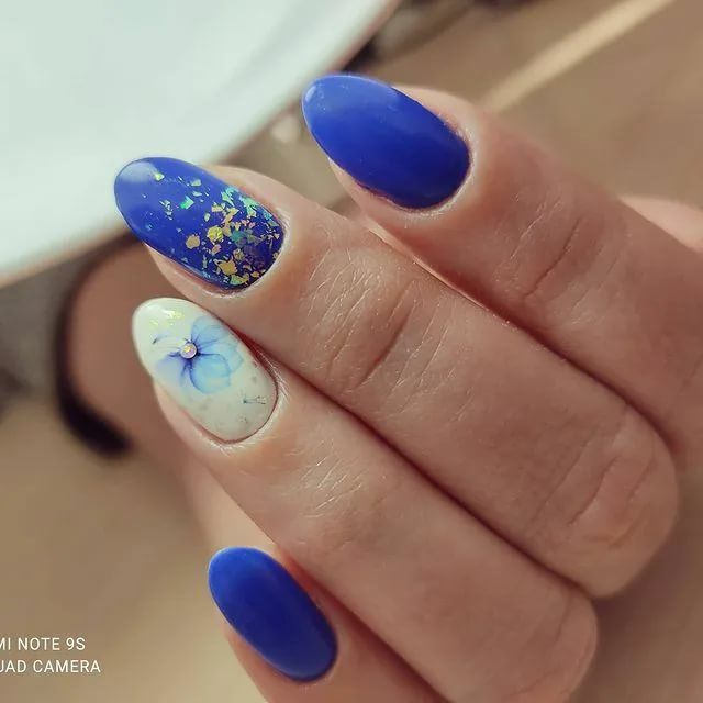 Красивые идеи рисунков на ногтях: фото-новинки маникюра 2023